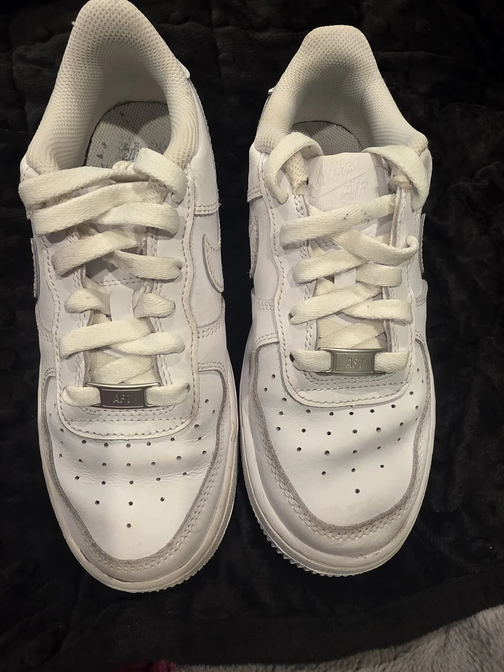 Nike White Leather Sneakers - Classic Air Force Style